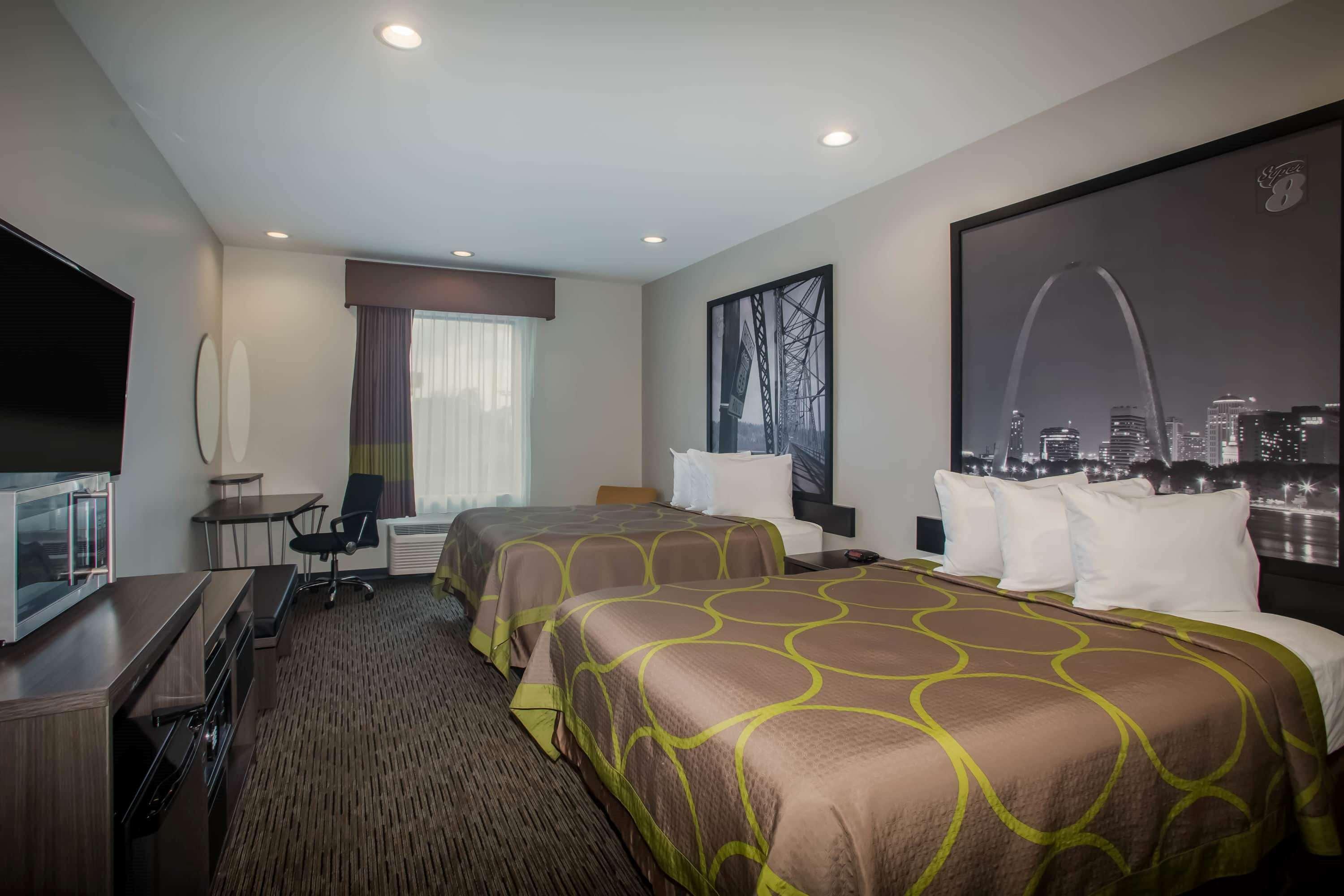 Super 8 By Wyndham St. Louis North Hotell Eksteriør bilde